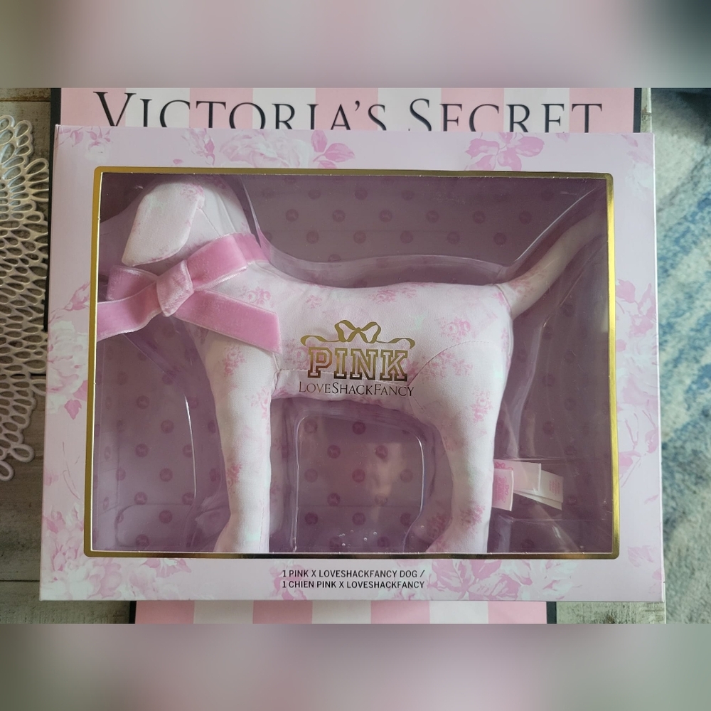 VS PINK X LOVE SHACK FANCY COLLAB LIMITED EDITION PLUSH DOG - Picture 4 of 10